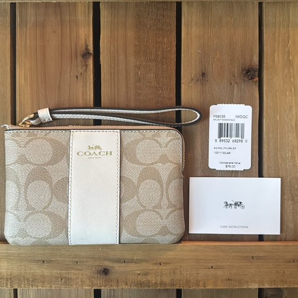 Coach brand new F58035 Signature Corner Zip Wristlet - Beige - Picture 1 of 10